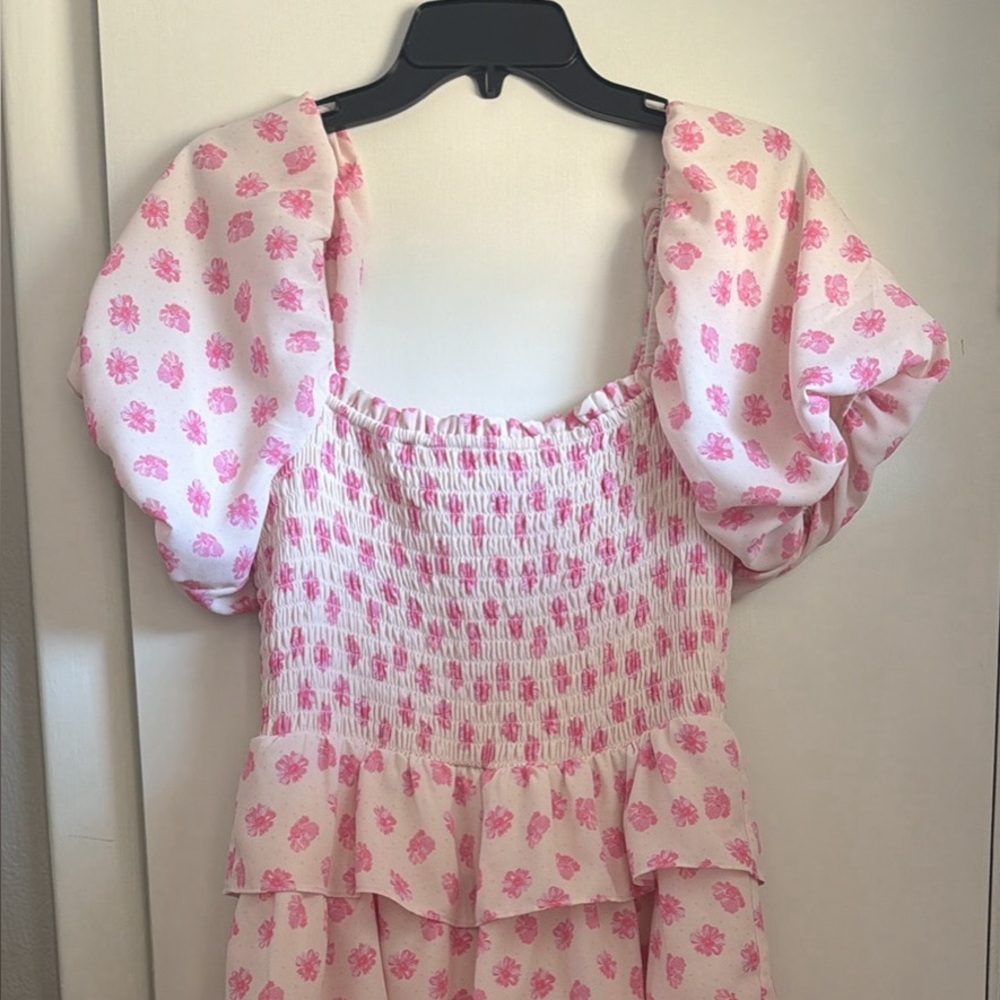 Juniors Pink Floral Tiered Ruffled Dress